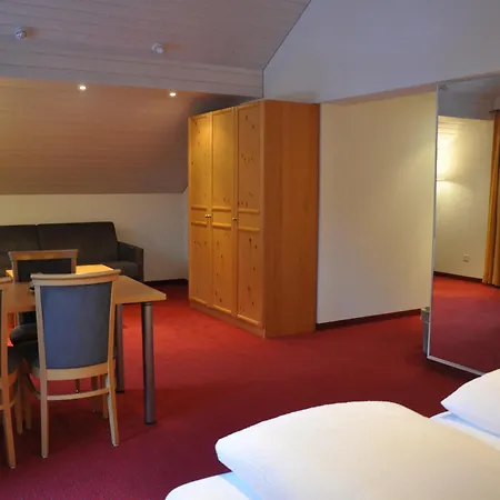 Bed & Breakfast Garni Ladina